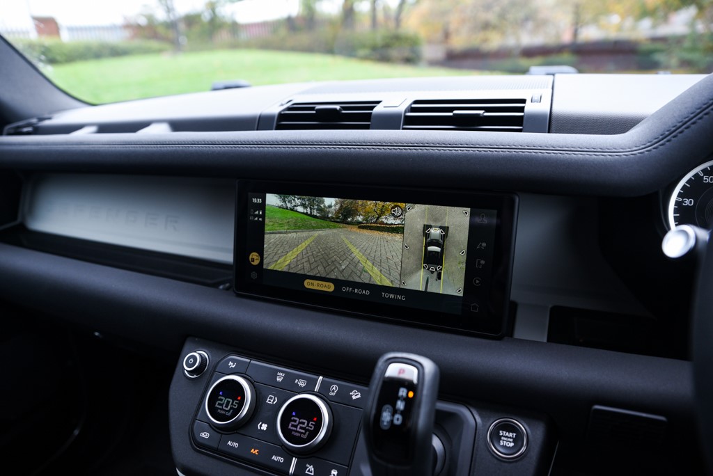 Used Land Rover Defender 90 2023 for sale - 76311418: Photo 24