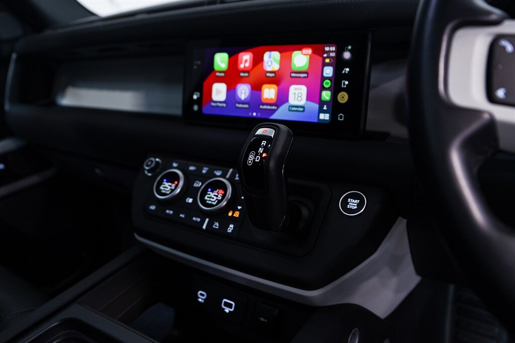 Used Land Rover Defender 2024 for sale - 77600712: Photo 18