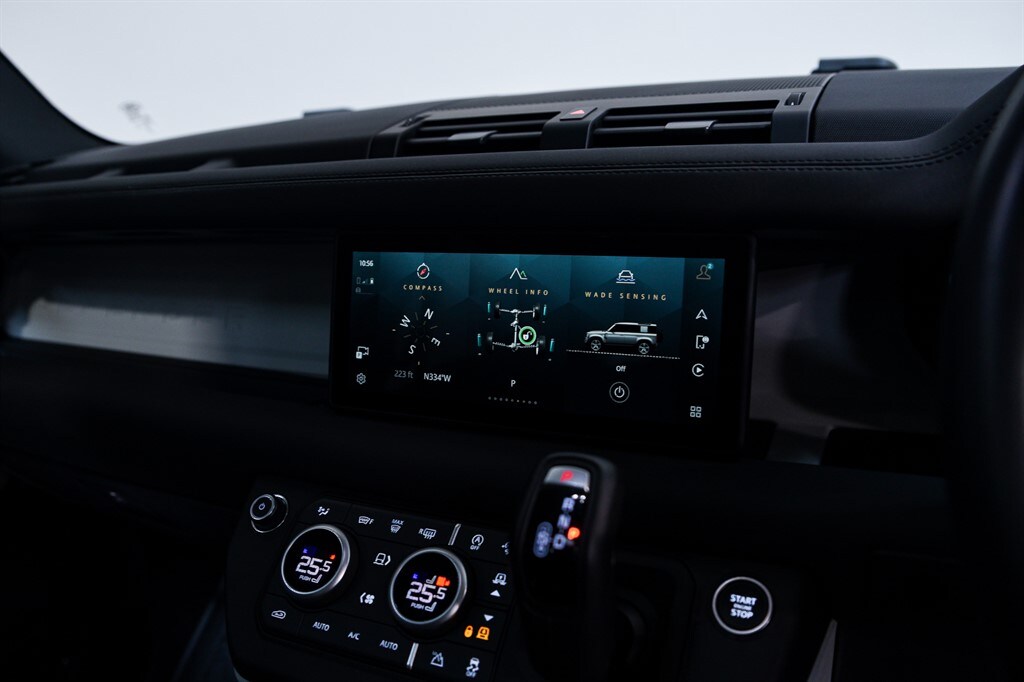 Used Land Rover Defender 2024 for sale - 77600712: Photo 23