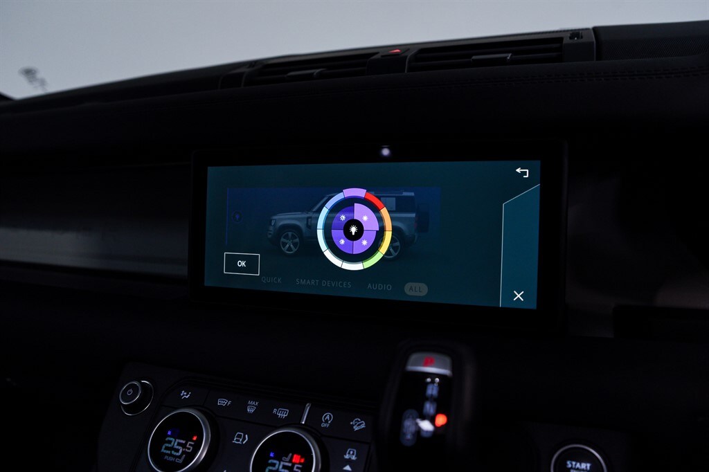 Used Land Rover Defender 2024 for sale - 77600712: Photo 33