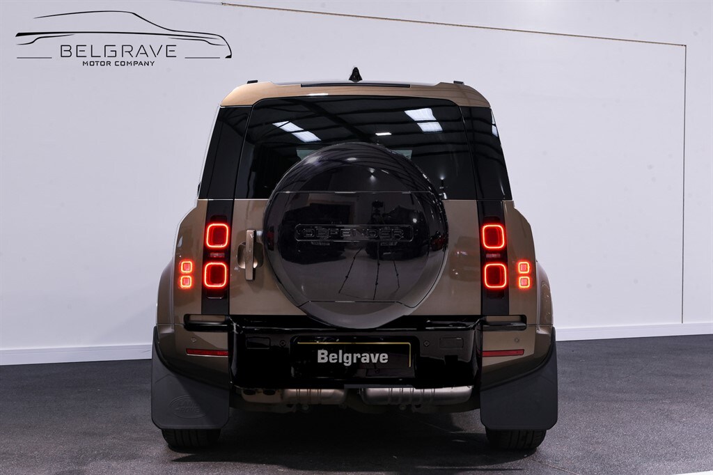 Used Land Rover Defender 2024 for sale - 77600712: Photo 7