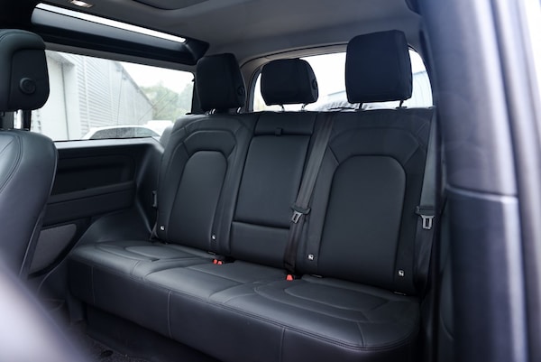 Used Land Rover Defender 90 2023 for sale - 75997121: Photo 10