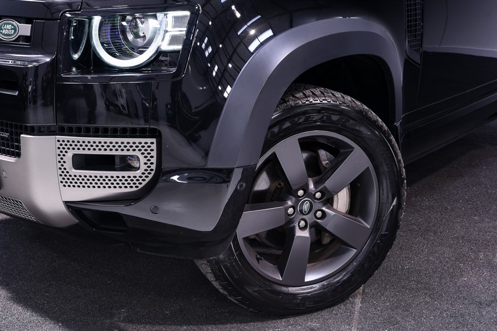 Used Land Rover Defender 2023 for sale - 77480390: Photo 22