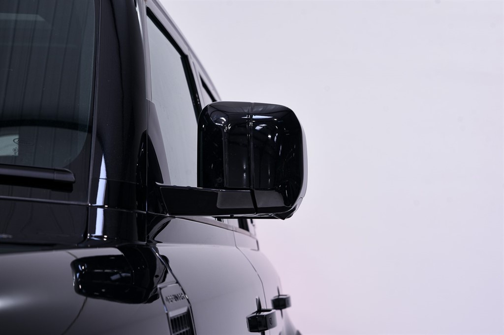 Used Land Rover Defender 2023 for sale - 77480390: Photo 8