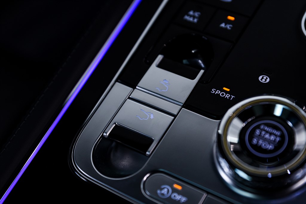 Used Bentley Continental 2024 for sale - 77360857: Photo 53