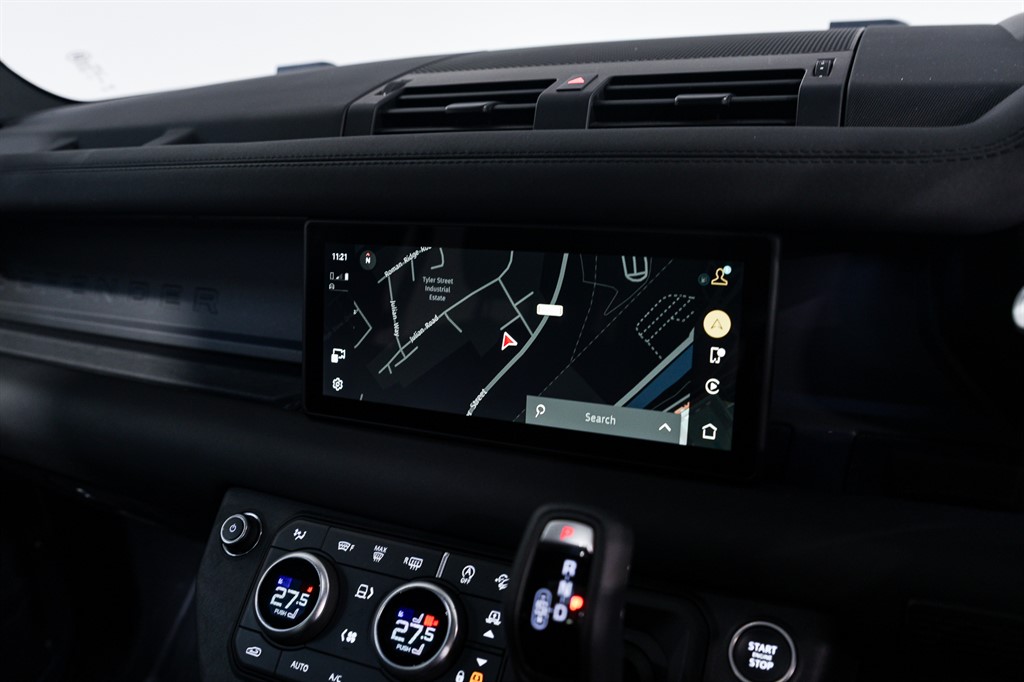 Used Land Rover Defender 2023 for sale - 77406573: Photo 25