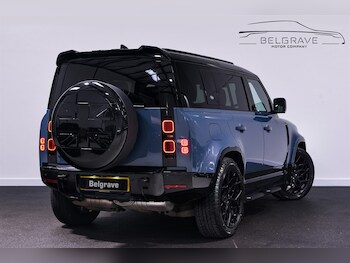 Used Land Rover Defender 2023 for sale - 77406573: Photo