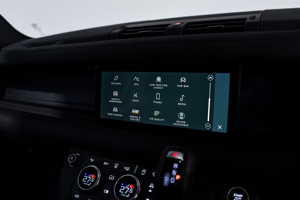 Used Land Rover Defender 2023 for sale - 77406573: Photo 30