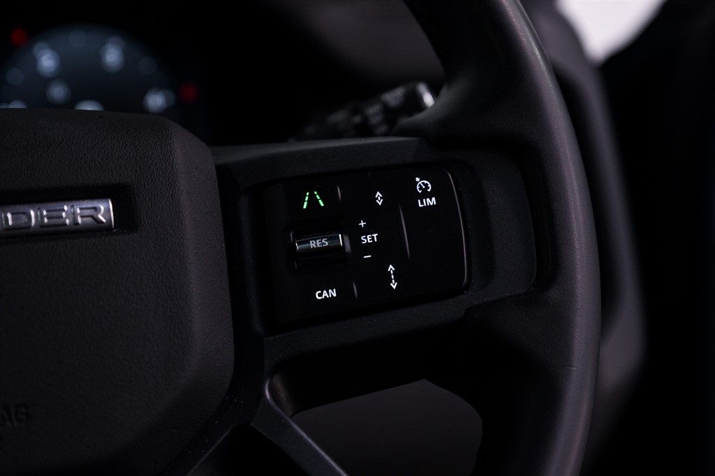 Used Land Rover Defender 2023 for sale - 77406573: Photo 34