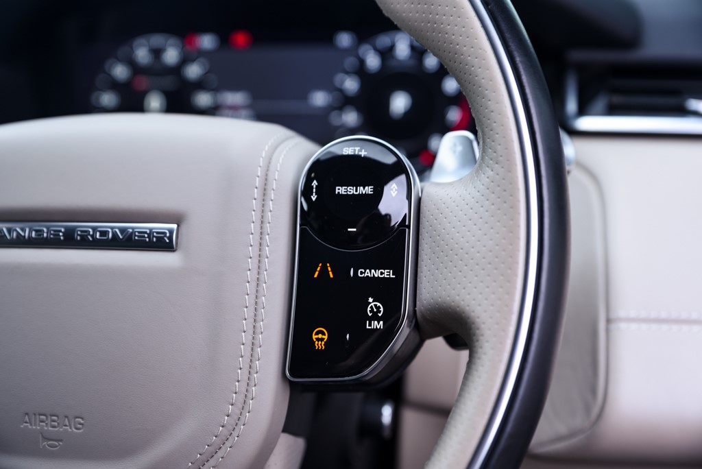 Used Land Rover Range Rover Velar 2021 for sale - 76140467: Photo 22