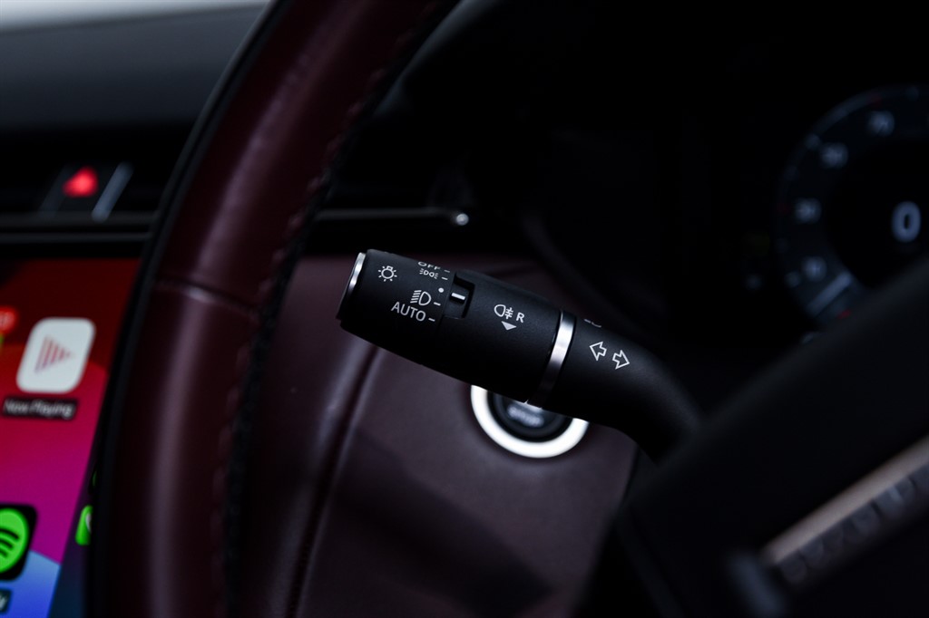 Used Land Rover Range Rover Velar 2023 for sale - 77702898: Photo 32