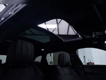 Used Land Rover Range Rover Velar 2022 for sale - 76731884: Photo