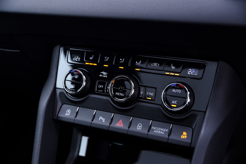 Used Skoda Karoq 2021 for sale - 76532357: Photo 17