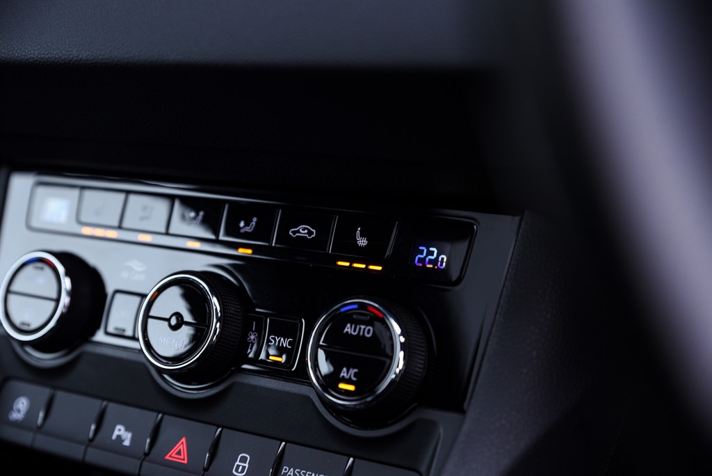 Used Skoda Karoq 2021 for sale - 76532357: Photo 18