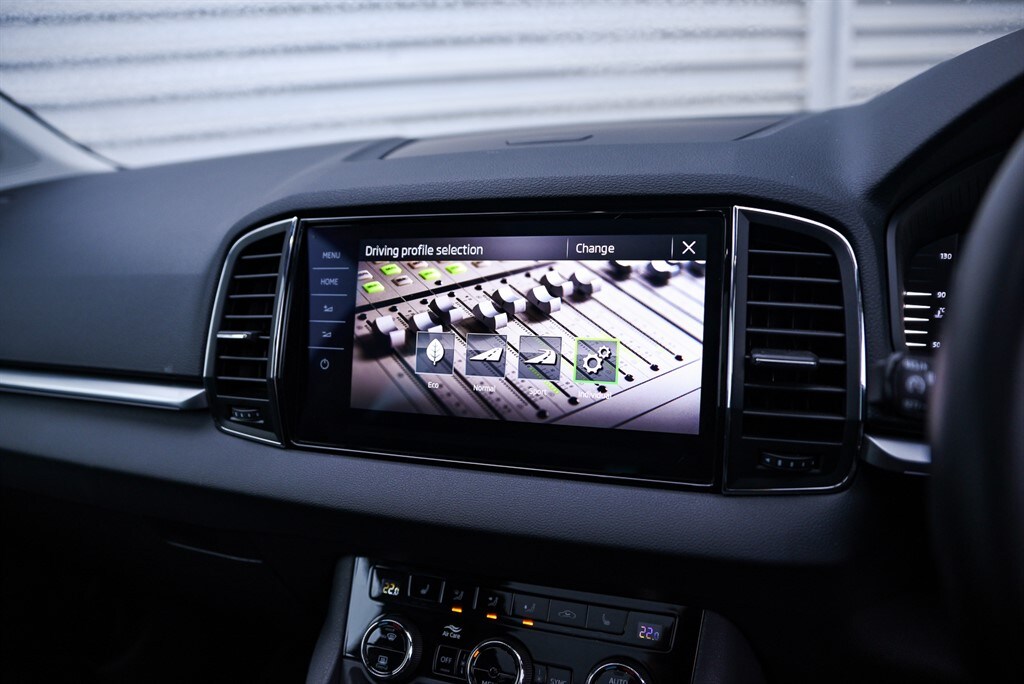 Used Skoda Karoq 2021 for sale - 76532357: Photo 27