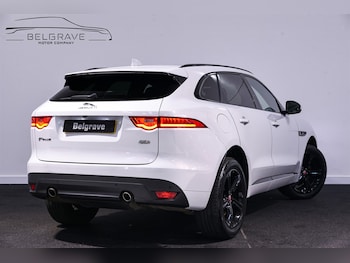Used Jaguar F-Pace 2019 for sale - 76804469: Photo