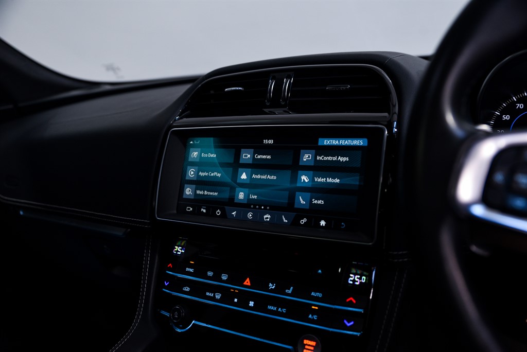 Used Jaguar F-Pace 2019 for sale - 76804469: Photo 30