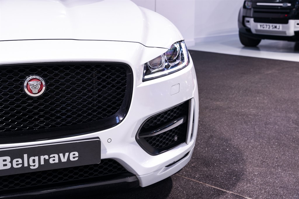 Used Jaguar F-Pace 2019 for sale - 76804469: Photo 9