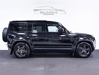 Used Land Rover Defender 110 2025 for sale - 79390027: Photo
