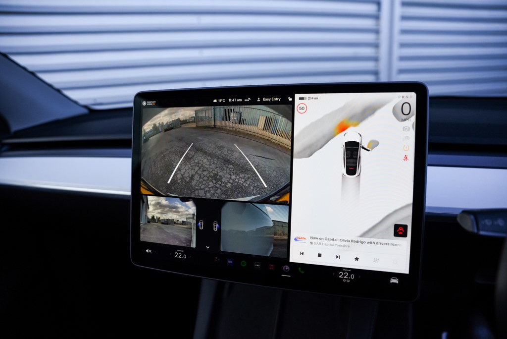 Used Tesla Model Y 2022 for sale - 76410770: Photo 27