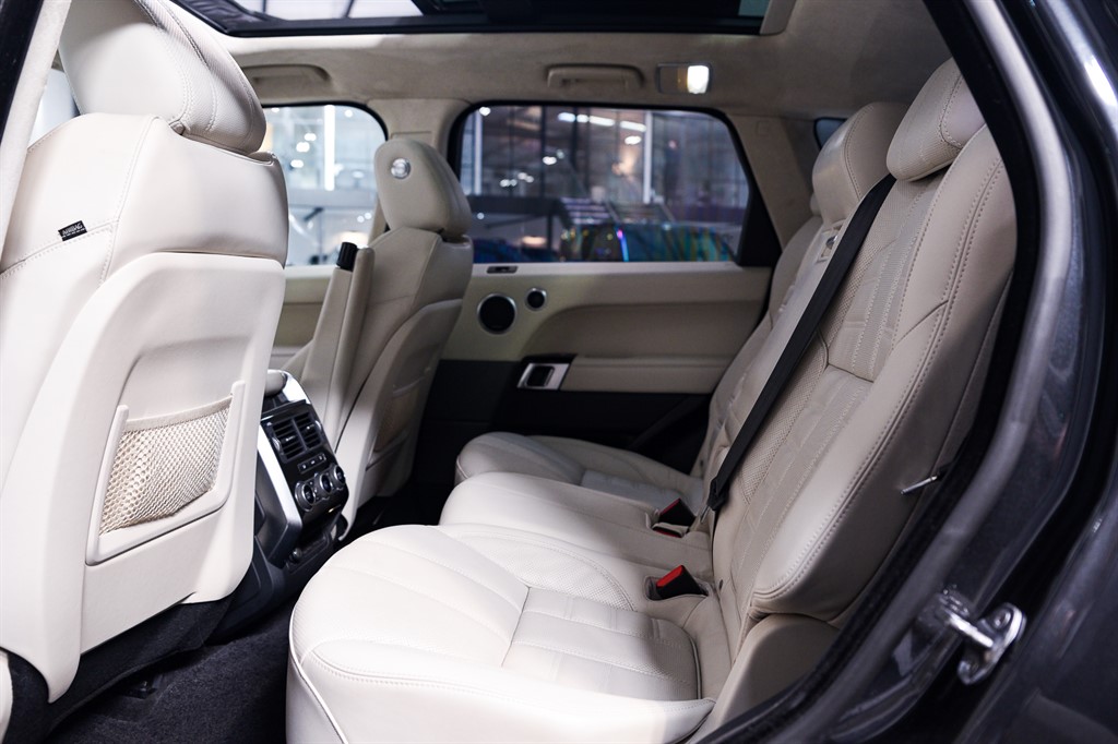 Used Land Rover Range Rover Sport 2015 for sale - 77771478: Photo 15