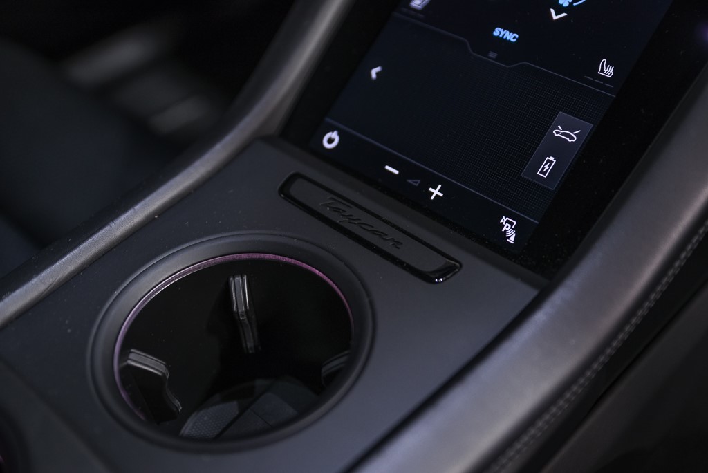 Used Porsche Taycan 2022 for sale - 76589970: Photo 20