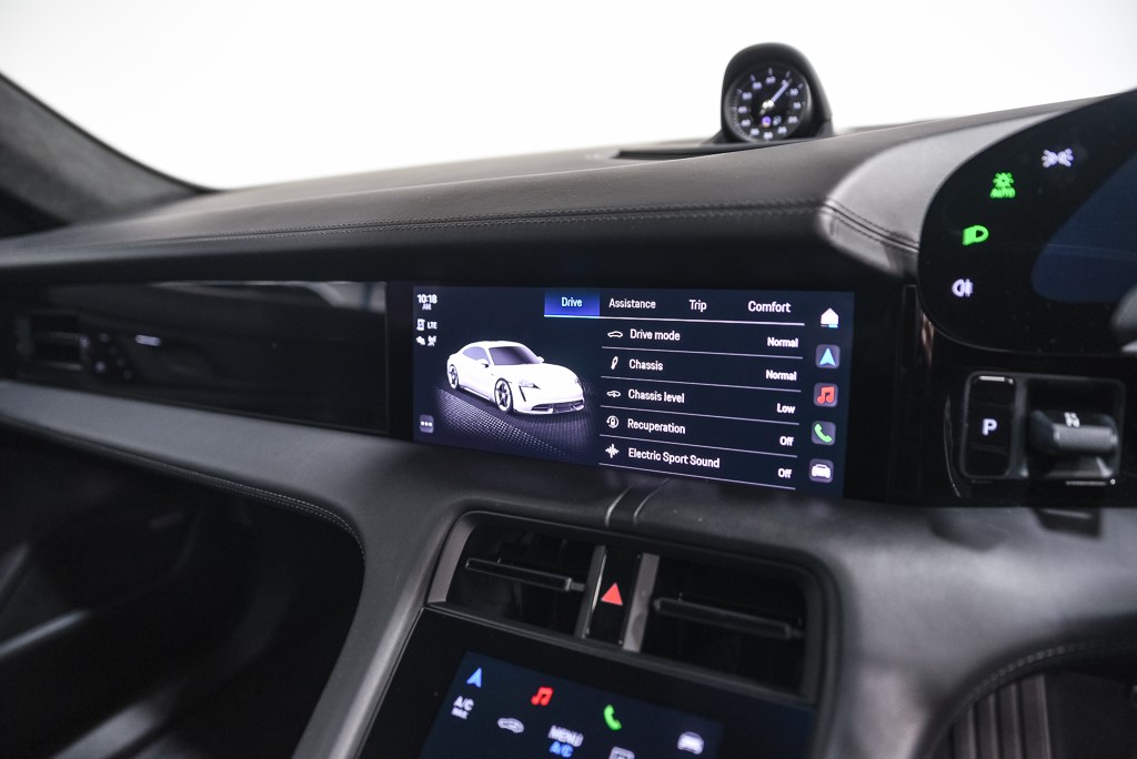 Used Porsche Taycan 2022 for sale - 76589970: Photo 31