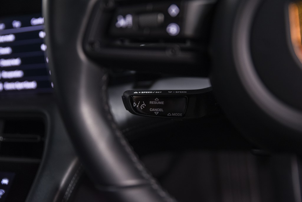 Used Porsche Taycan 2022 for sale - 76589970: Photo 35