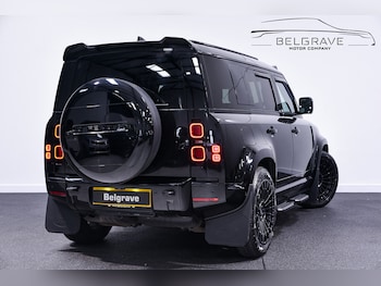Used Land Rover Defender 110 2025 for sale - 79592214: Photo