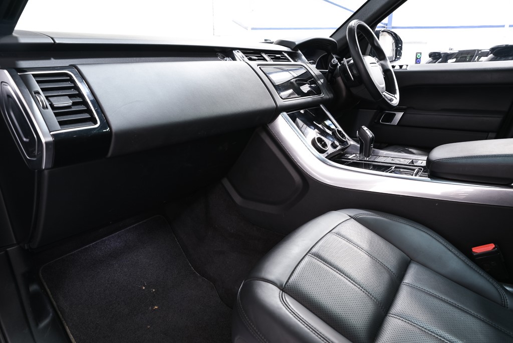 Used Land Rover Range Rover Sport 2022 for sale - 76664632: Photo 11