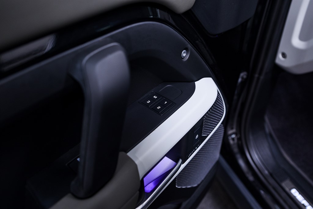 Used Land Rover Defender 2024 for sale - 78133725: Photo 18