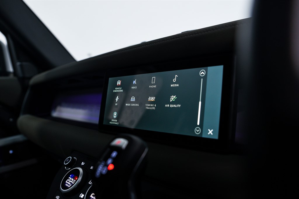 Used Land Rover Defender 2024 for sale - 78133725: Photo 26