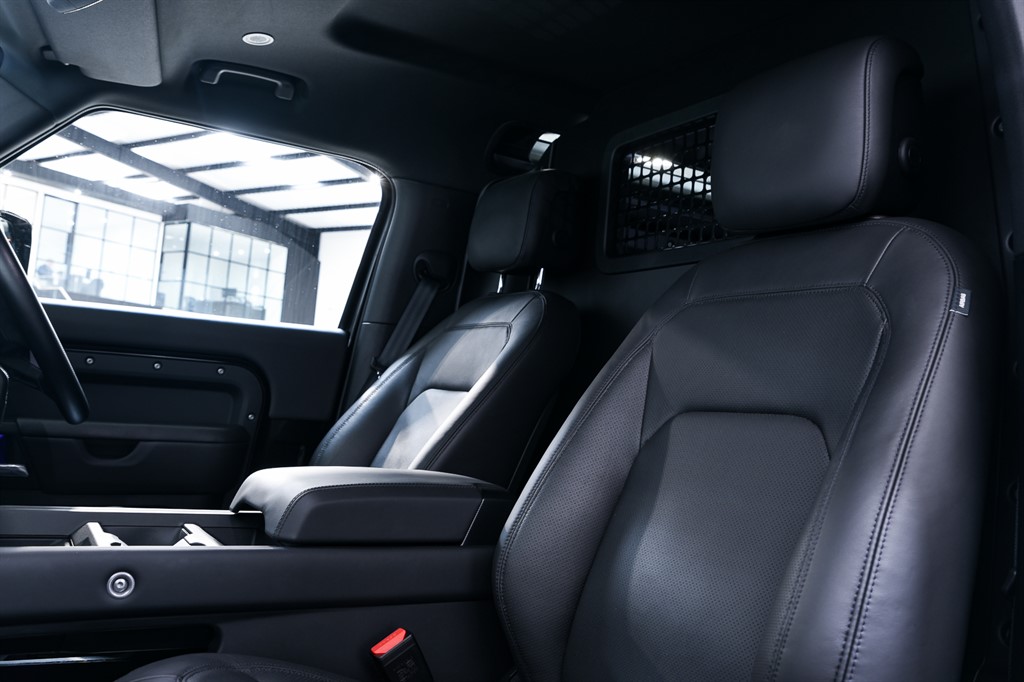 Used Land Rover Defender 2024 for sale - 78067284: Photo 15