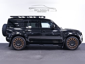 Used Land Rover Defender 2023 for sale - 78506142: Photo