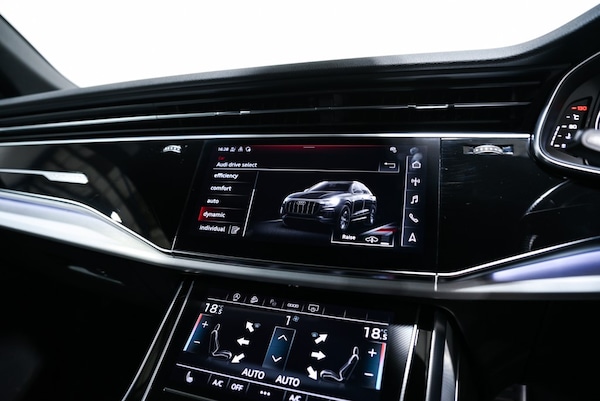 Used Audi Q8 2023 for sale - 75565688: Photo 13