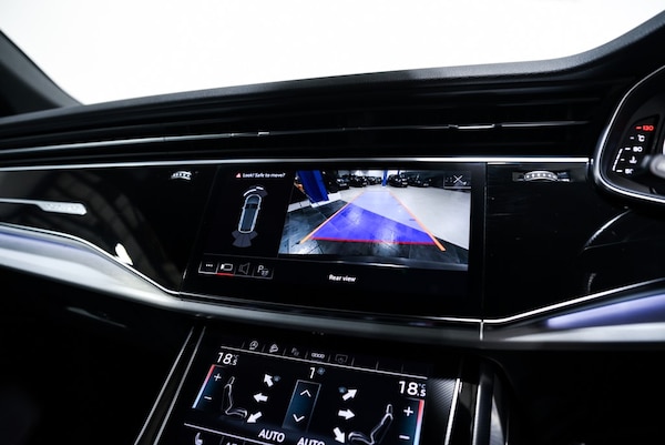 Used Audi Q8 2023 for sale - 75565688: Photo 20