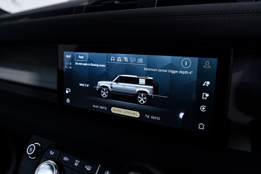 Used Land Rover Defender 2022 for sale - 77960111: Photo 27