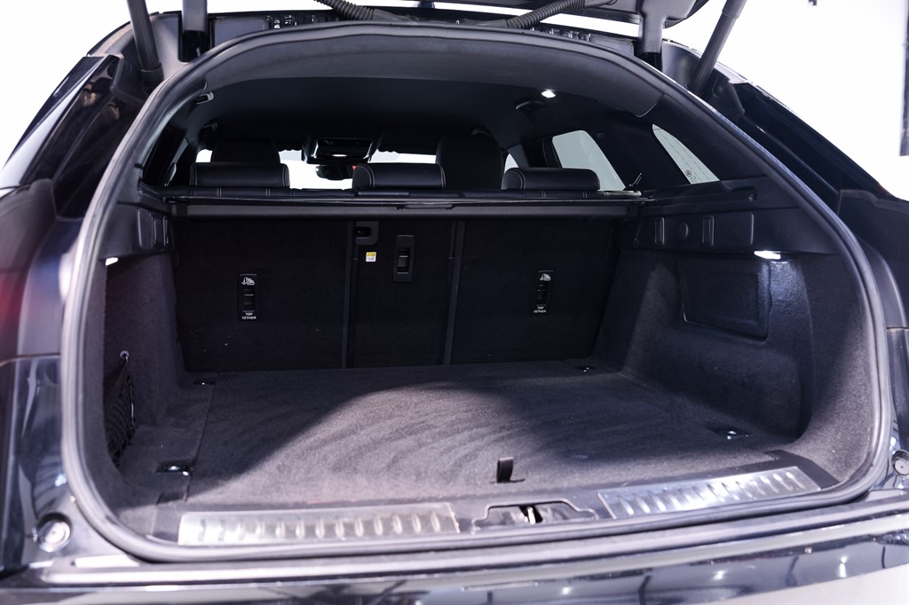 Used Land Rover Range Rover Velar 2022 for sale - 77095423: Photo 32