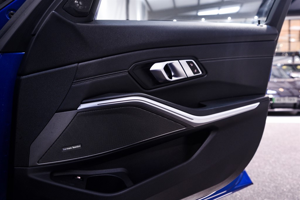 Used BMW 3 Series 2019 for sale - 77178289: Photo 39