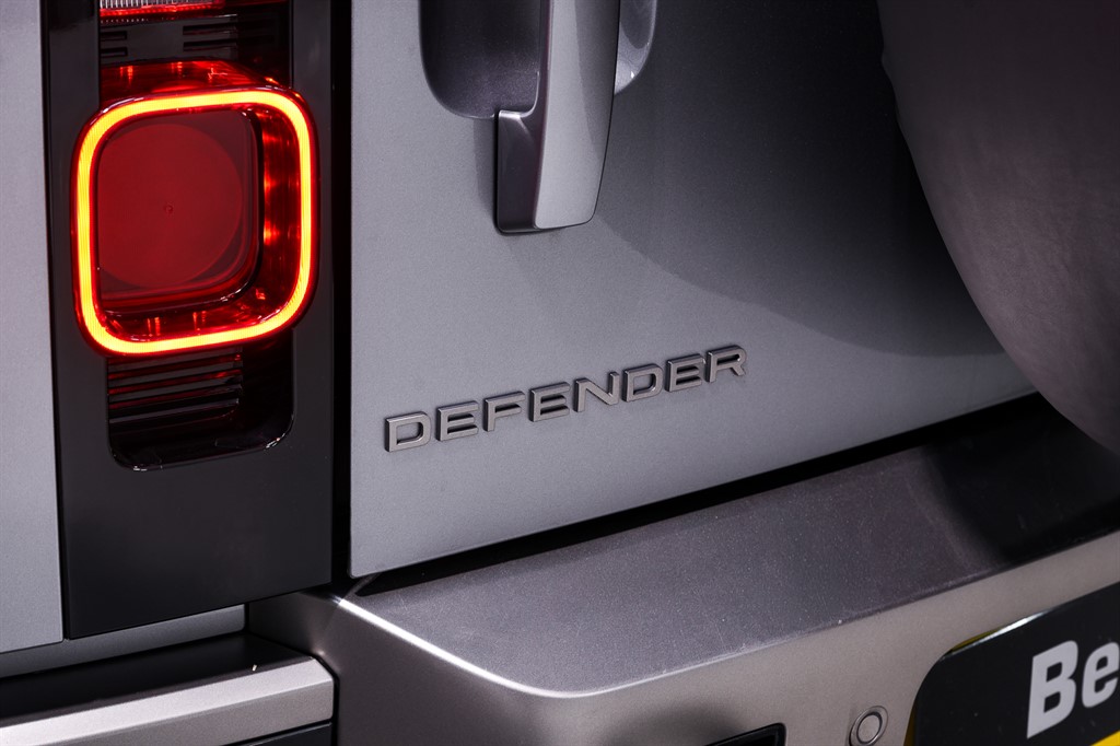 Used Land Rover Defender 2023 for sale - 77160856: Photo 15