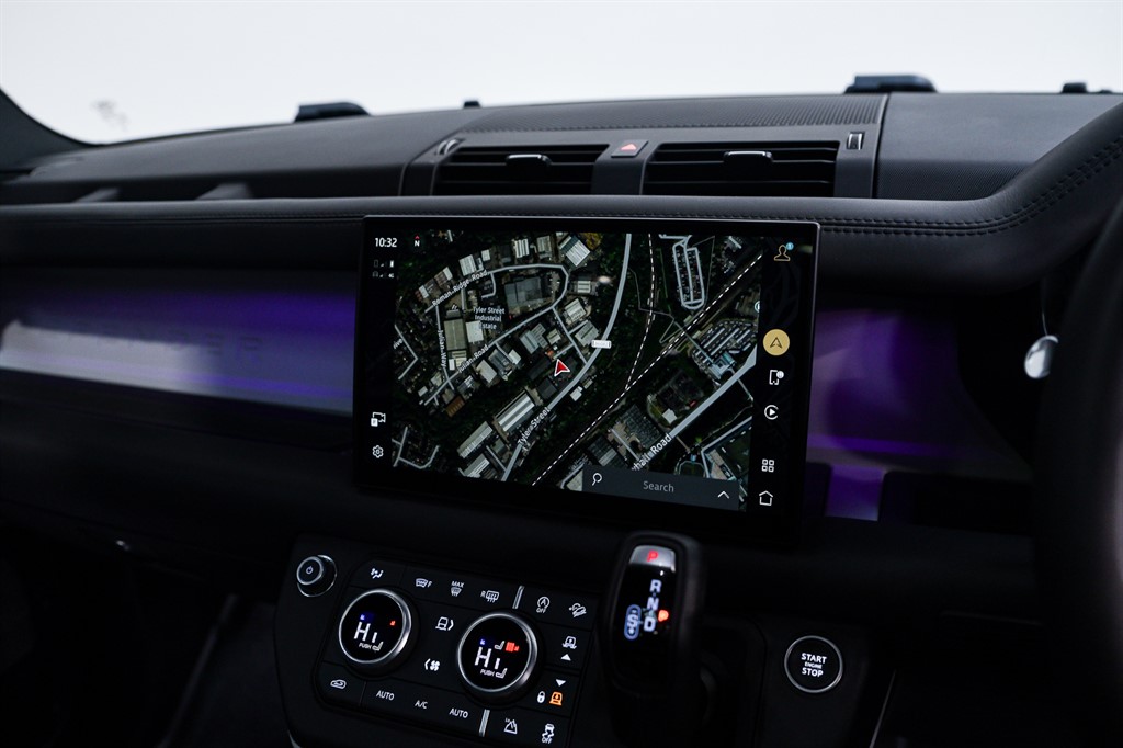 Used Land Rover Defender 2023 for sale - 77160856: Photo 26