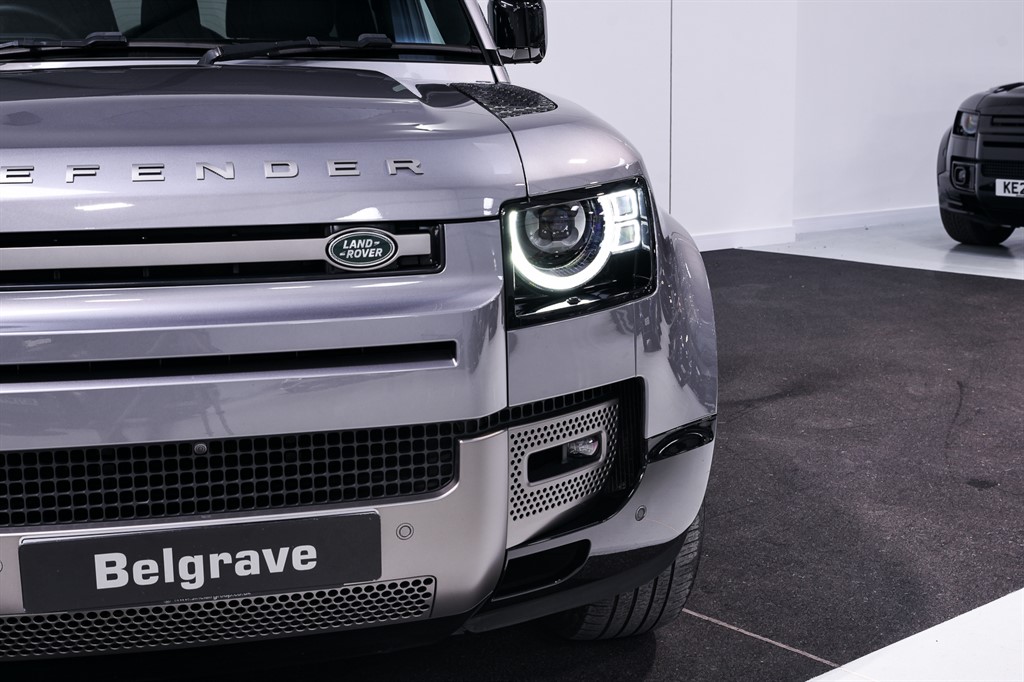 Used Land Rover Defender 2023 for sale - 77160856: Photo 8