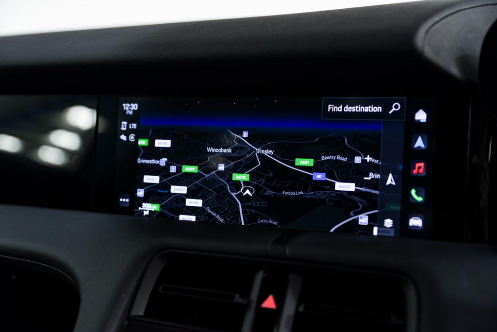 Used Porsche Taycan 2022 for sale - 74922548: Photo 32