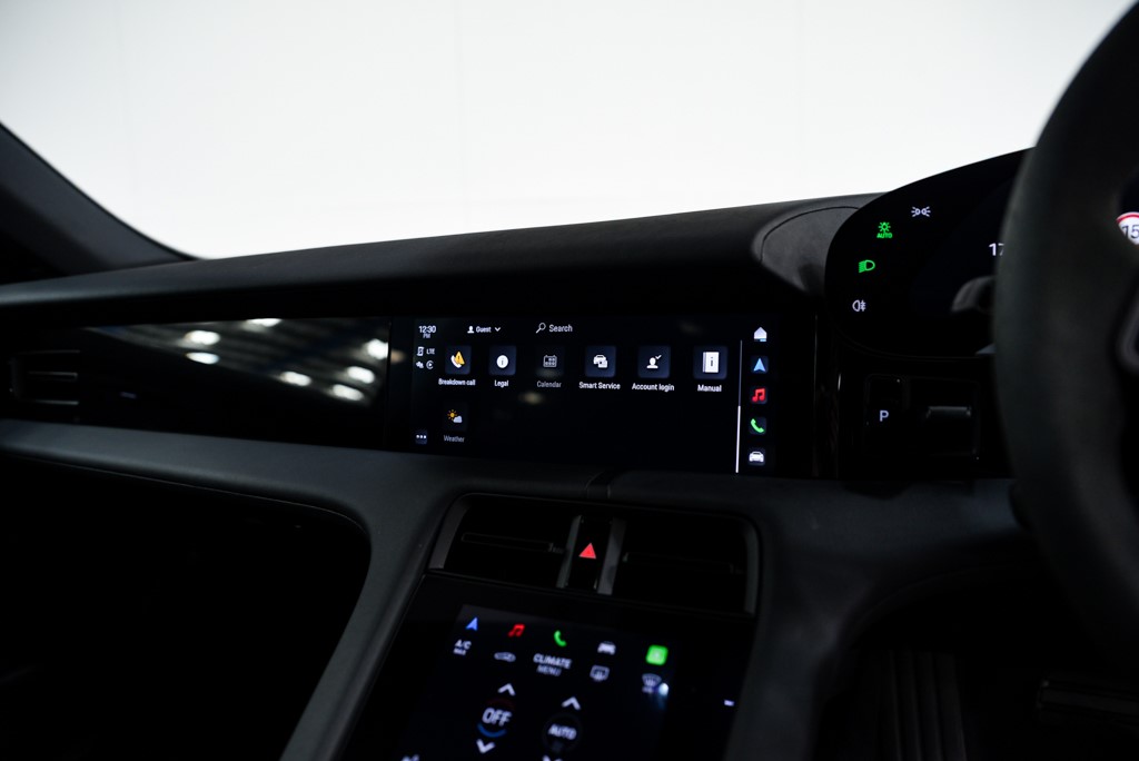 Used Porsche Taycan 2022 for sale - 74922548: Photo 34