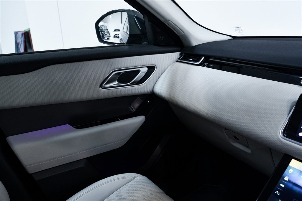 Used Land Rover Range Rover Velar 2023 for sale - 78187216: Photo 17