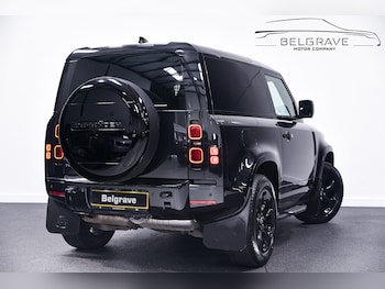 Used Land Rover Defender 2025 for sale - 79541503: Photo