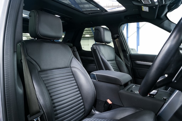 Used Land Rover Discovery 2022 for sale - 75569936: Photo 9