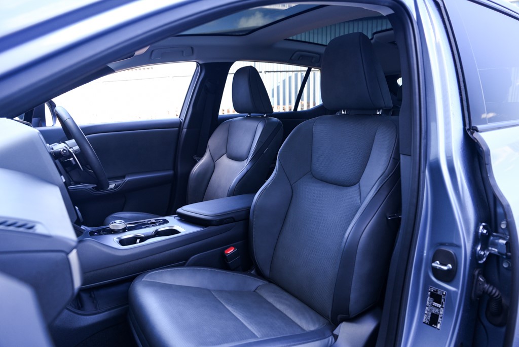 Used Lexus RZ 2024 for sale - 75571536: Photo 25