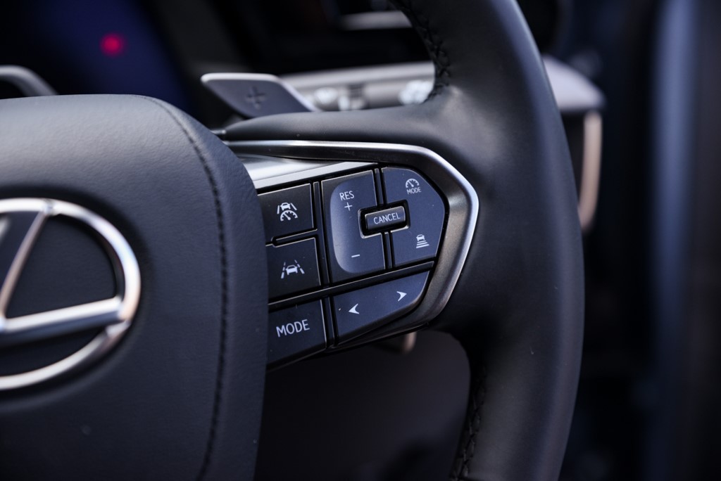 Used Lexus RZ 2024 for sale - 75571536: Photo 35