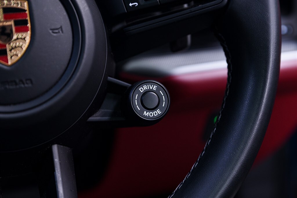 Used Porsche Cayenne 2024 for sale - 77960141: Photo 32